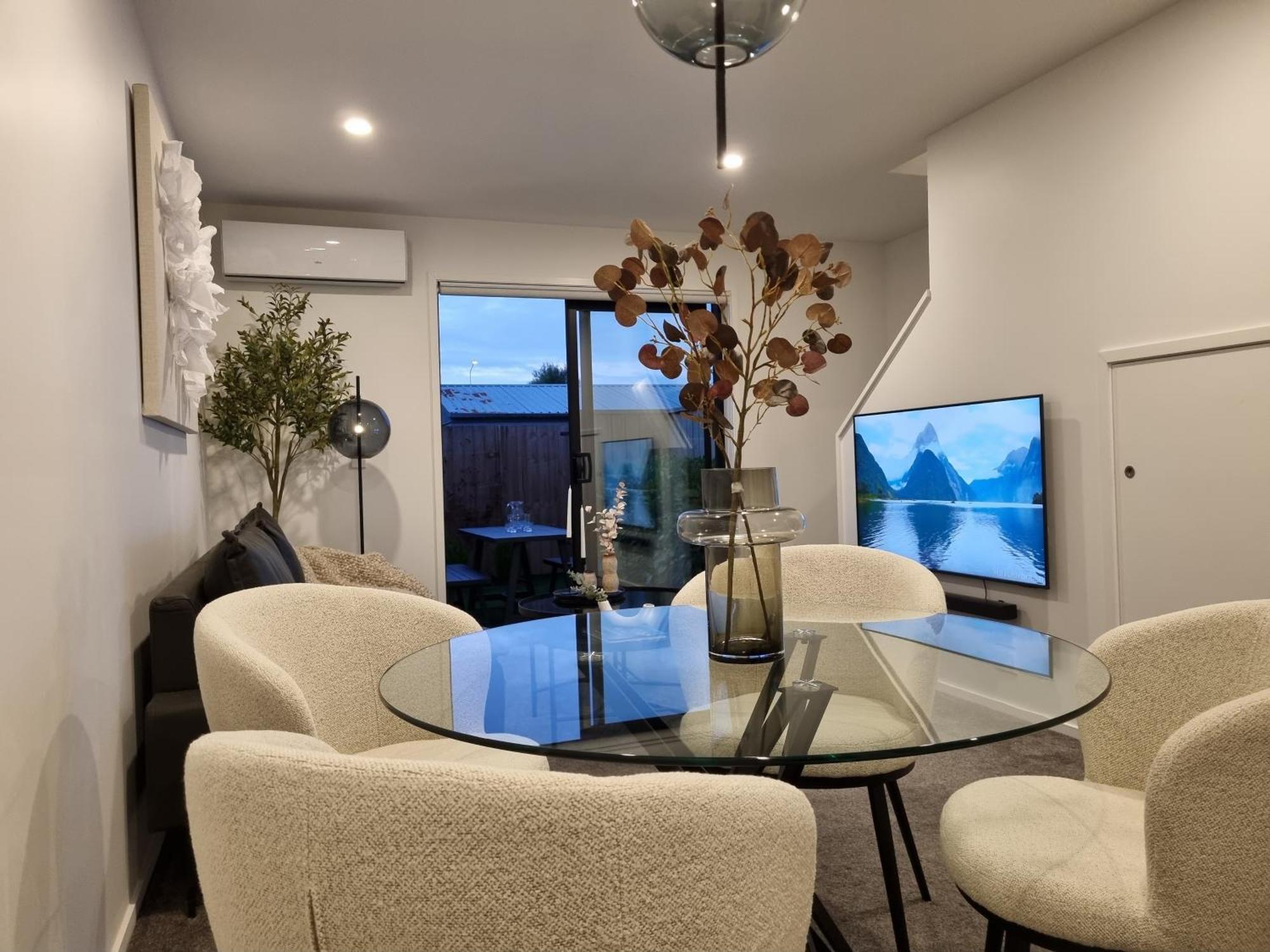 Cloud Nine Elegant Escape Awaits Leilighet Christchurch Eksteriør bilde