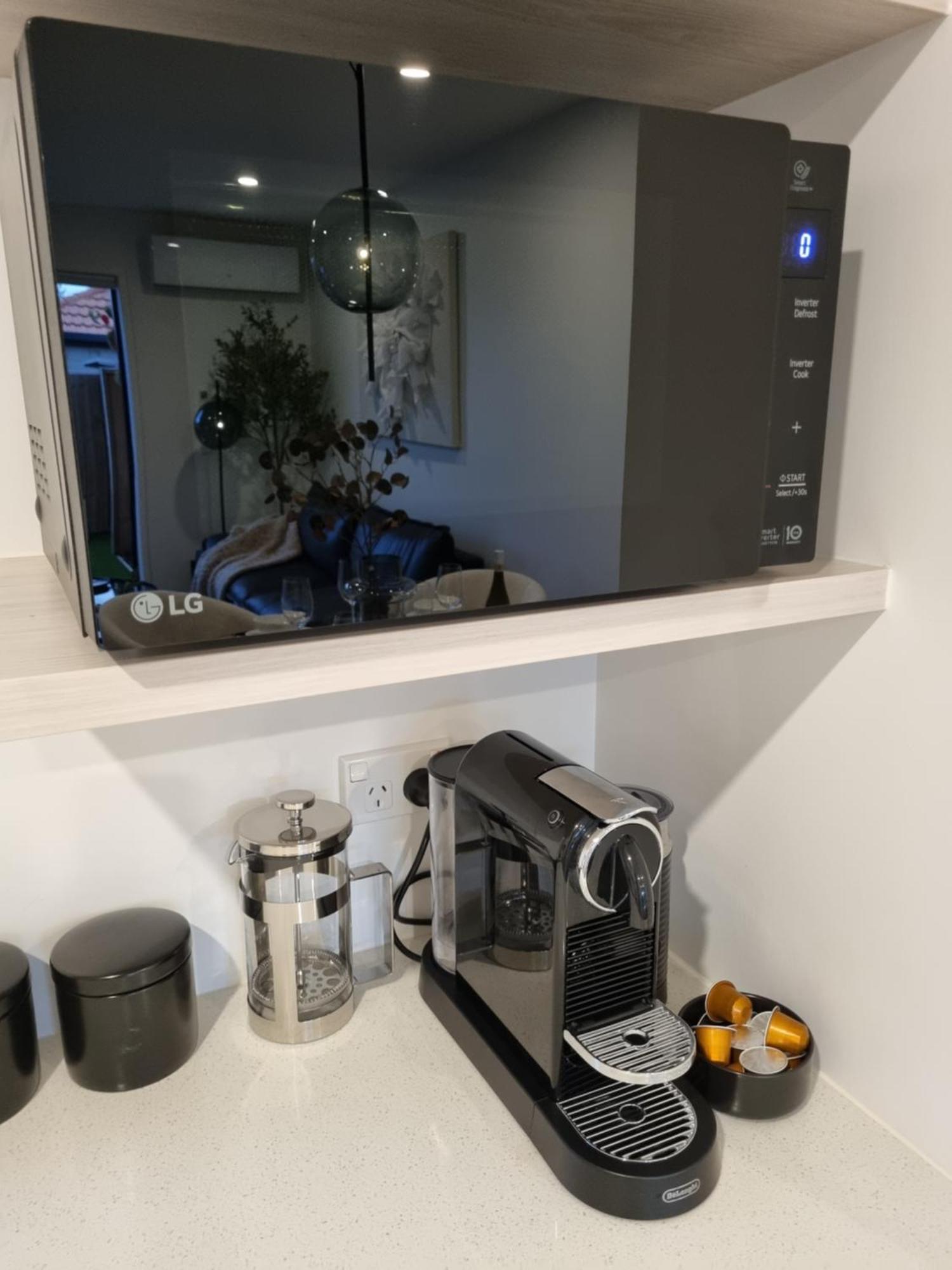Cloud Nine Elegant Escape Awaits Leilighet Christchurch Eksteriør bilde